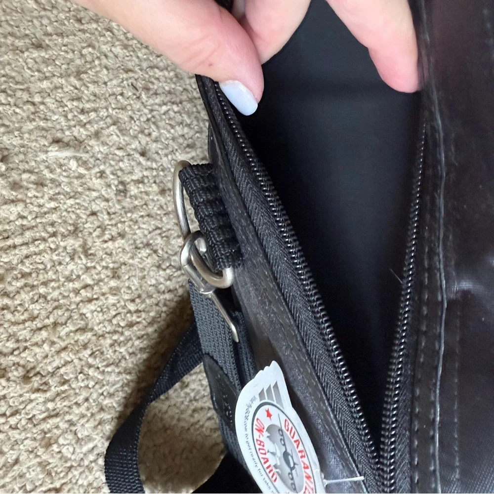 Original Deluxe Black Pet Carrier by Sherpa NWT